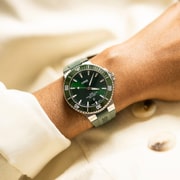 Aquis Date - 01 733 7789 4157-07 4 23 37FC | Oris